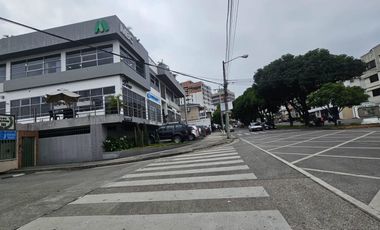 ALQUILER DE LOCAL / OFICINA DE SERVICIOS - OLIVOS