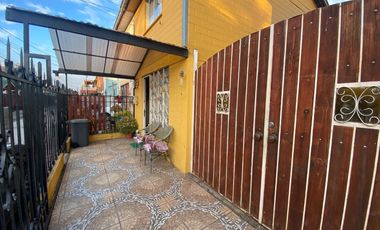 EXCELENTE OPORTUNIDAD, LINDISIMA CASA EN VILLA CRETA, PRECIO ACCESIBLE