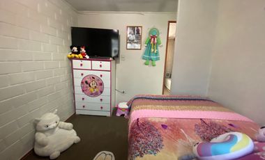 EXCELENTE OPORTUNIDAD, LINDISIMA CASA EN VILLA CRETA, PRECIO ACCESIBLE