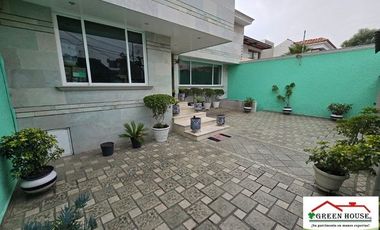 VENTA MAGNÍFICA RESIDENCIA TOTALMENTE  REMODELADA EN INSURGENTES CUICUILCO