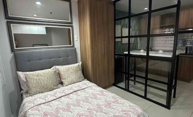 Studio Unit for rent in The Midpoint Residences
