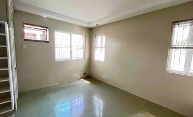 6BR Bare Woodridge House for Rent