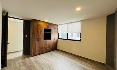 CASA EN RENTA EN ESQUINA PARQUE OAXACA, 2 RECÁMARAS