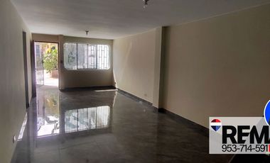 SE VENDE CASA EN SAN JUAN DE MIRAFLORES