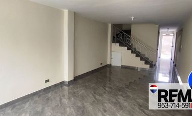 SE VENDE CASA EN SAN JUAN DE MIRAFLORES