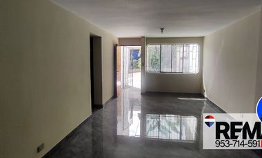 SE VENDE CASA EN SAN JUAN DE MIRAFLORES
