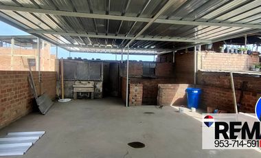 SE VENDE CASA EN SAN JUAN DE MIRAFLORES