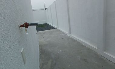 CASA EN VENTA DE ESTRENO EN PORTÓN DEL RÍO