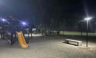 Parcela con Rol propio, luz y agua