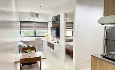 Fully Furnished 1 BR For Rent Midpoint Residences
