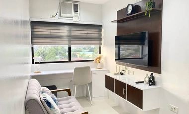 Fully Furnished 1 BR For Rent Midpoint Residences