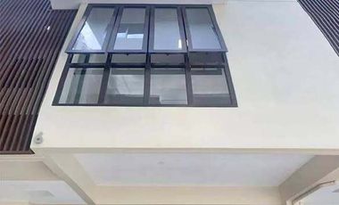 For Rent: 4-Storey Townhouse Units Near De La Salle Taft