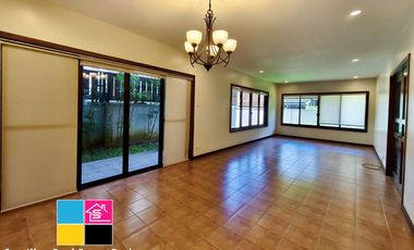 Huge House For Rent At Banilad Cebu City