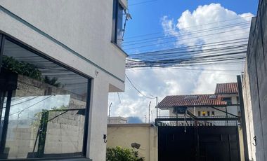 EN PONCEANO ALTO SE VENDE CASA RENTERA
