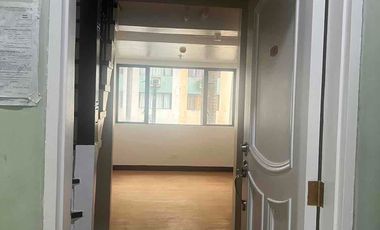 ‼️📣SUPER SALE PROMO‼️CLEAN TITLE PERPETUAL OWNERSHIP Top HIGH END Condo Modern Minimialist Condo near MAKATI BGC ROCKWELL AIRPORT  Hotel Mall Resturants and Airport Hospital School Office