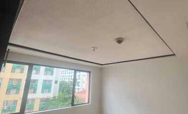 ‼️📣SUPER SALE PROMO‼️CLEAN TITLE PERPETUAL OWNERSHIP Top HIGH END Condo Modern Minimialist Condo near MAKATI BGC ROCKWELL AIRPORT  Hotel Mall Resturants and Airport Hospital School Office