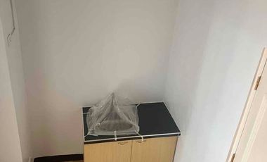 ‼️📣SUPER SALE PROMO‼️CLEAN TITLE PERPETUAL OWNERSHIP Top HIGH END Condo Modern Minimialist Condo near MAKATI BGC ROCKWELL AIRPORT  Hotel Mall Resturants and Airport Hospital School Office