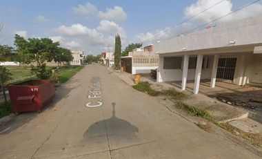 Casa En Venta En Roger Gómez, Altamira, Tamps. GD3