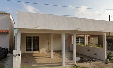 Casa En Venta En Roger Gómez, Altamira, Tamps. GD3