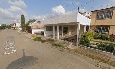 Casa En Venta En Roger Gómez, Altamira, Tamps. GD3