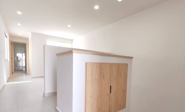 VENTA DE HERMOSA CASA EN SANTA BARBARA