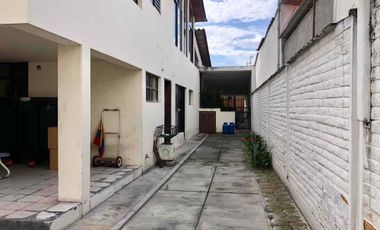 Ibarra, Sector Parque Chile, rento casa para uso Comercial !