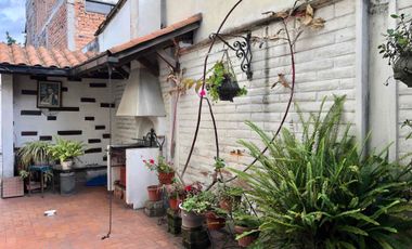 Ibarra, Sector Parque Chile, rento casa para uso Comercial !