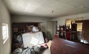 BODEGA JUNTO A AV. SALK A 1 CUADRA DE SALVADOR NAVA