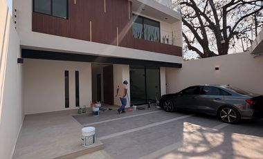 Magnifica casa con Roof Garden en PREVENTA en Delicias, Cuernavaca - Entrega en Septiembre de 2025