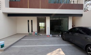 Magnifica casa con Roof Garden en PREVENTA en Delicias, Cuernavaca - Entrega en Septiembre de 2025