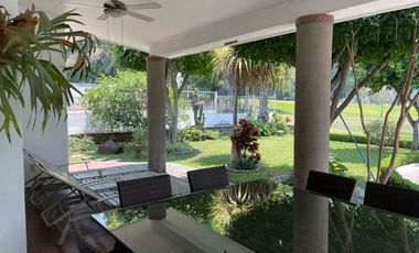 CASA EN VENTA EN FRACCIONAMIENTO LOMAS DE COCOYOC MORELOS