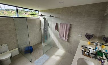 CASA AMOBLADA EN VENTA CONDOMINIO RUITOQUE