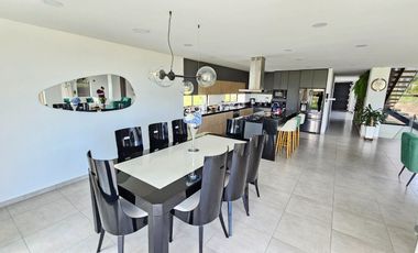 CASA AMOBLADA EN VENTA CONDOMINIO RUITOQUE