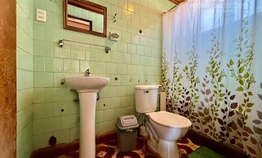SAN FELIPE - VENDE CASA 5D 2B EN PLENO CENTRO