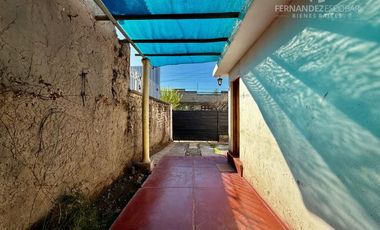 SAN FELIPE - VENDE CASA 5D 2B EN PLENO CENTRO