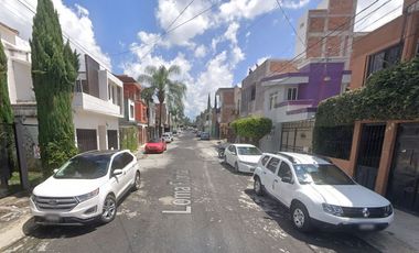 Inversión Segura y Rentable en Bienes Raíces, Casa en Col. Lomas del Valle, Michoacán, Mex.
