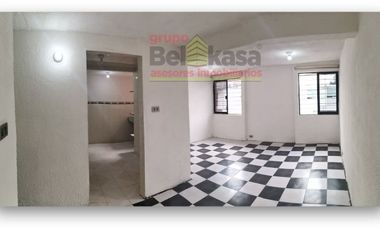 Venta de departamento de 3 recámaras en Valle de Aragón 1a secc.