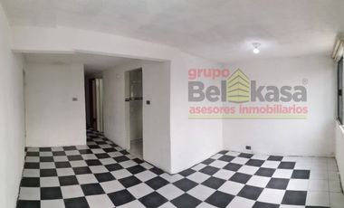 Venta de departamento de 3 recámaras en Valle de Aragón 1a secc.