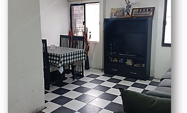 Venta de departamento de 3 recámaras en Valle de Aragón 1a secc.