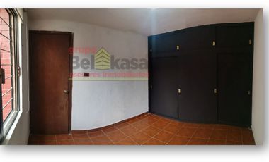 Venta de departamento de 3 recámaras en Valle de Aragón 1a secc.