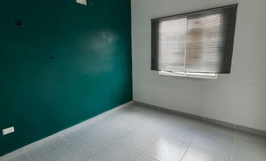 SE VENDE CASA UBICADA EN RESIDENCIAL AMBAR, CANCUN