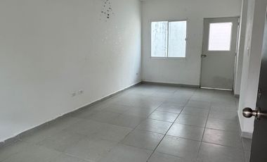 SE VENDE CASA UBICADA EN RESIDENCIAL AMBAR, CANCUN