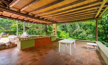 ALQUILO HERMOSA FINCA LOS LUCEROS LLAMANOS AL3023296331 DISPONIBILIDAD INMEDIATA