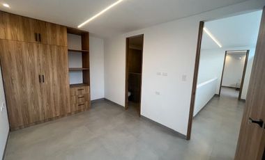 CASA POR ESTRENAR EN VENTA EN ZONA DE ALTA PROYECCION EN PORTOVIEJO - DE OPORTUNIDAD