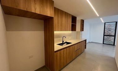 CASA POR ESTRENAR EN VENTA EN ZONA DE ALTA PROYECCION EN PORTOVIEJO - DE OPORTUNIDAD