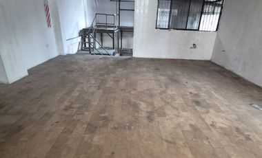 Local Comercial Con Bodega en Alquiler en el Sur de Guayaquil, 1 Oficina, 1 Baño.