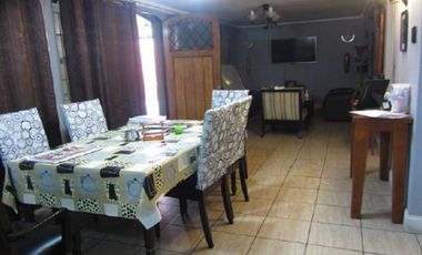 SE VENDE CASA CON GRAN TERRENO EN CONCHALI
