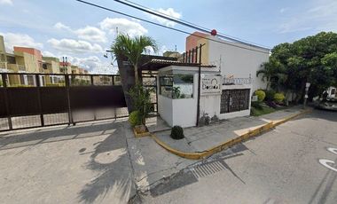 Casa En Venta En  Lazaro Cardenas, Cuernavaca, Mor. GD3