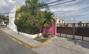 Casa En Venta En  Lazaro Cardenas, Cuernavaca, Mor. GD3