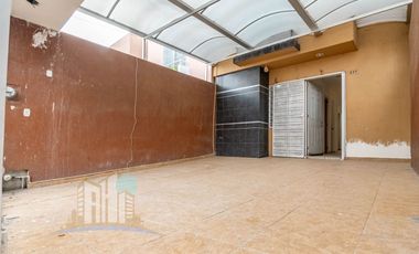 Casa en venta cerca de la Central Camionera Nueva Guadalajara y Carretera Libre a Zapotlanejo